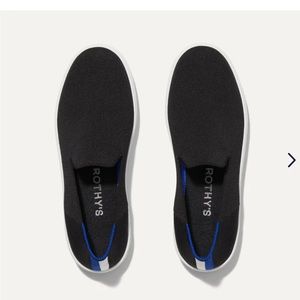 Rothy’s Original slip on sneaker- size 7